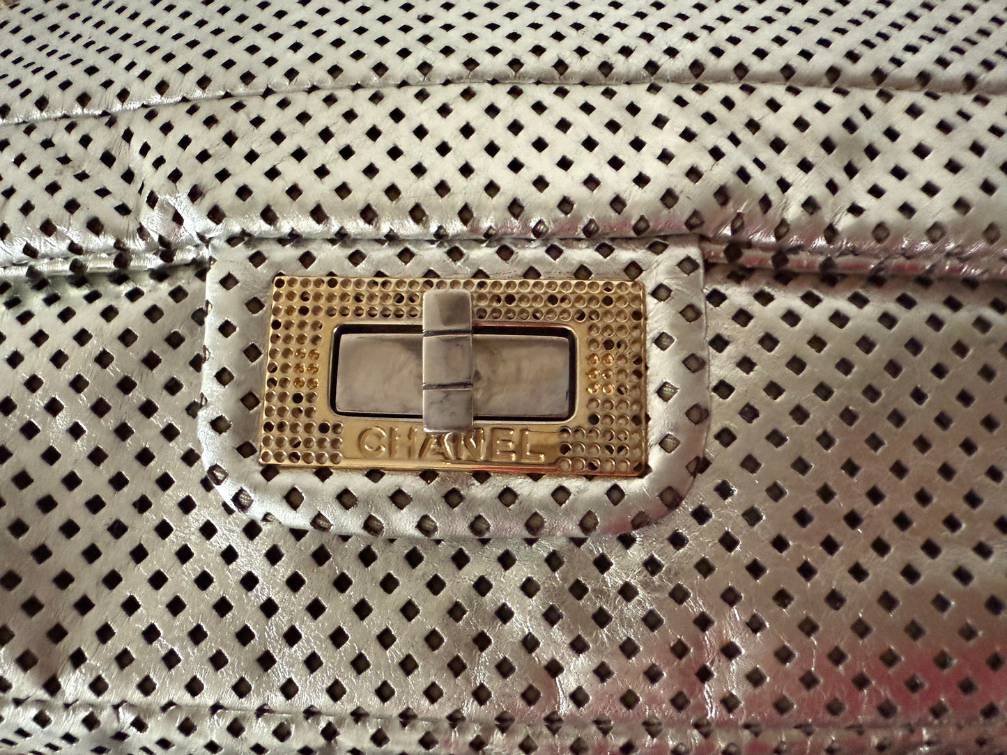Borsa Chanel 2.55 argento vintage